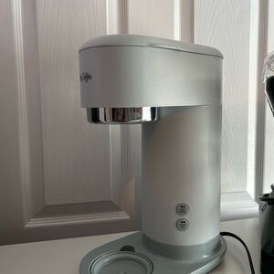 Mr. Coffee Single Serve Coffee Maker - light blue